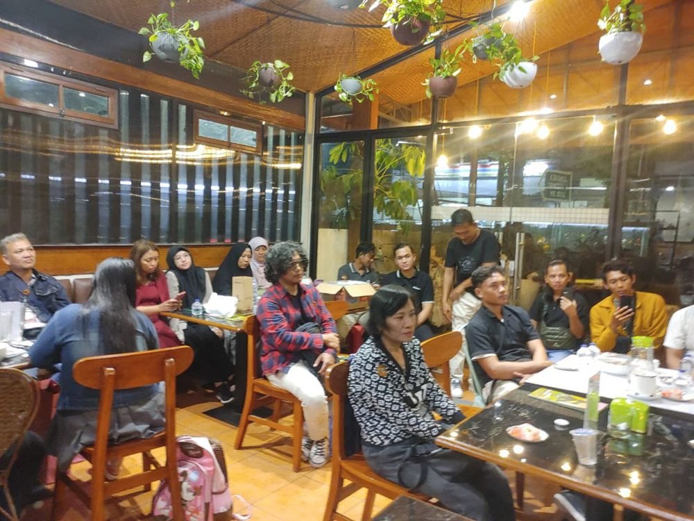 Diskusi kelompok Prommunity