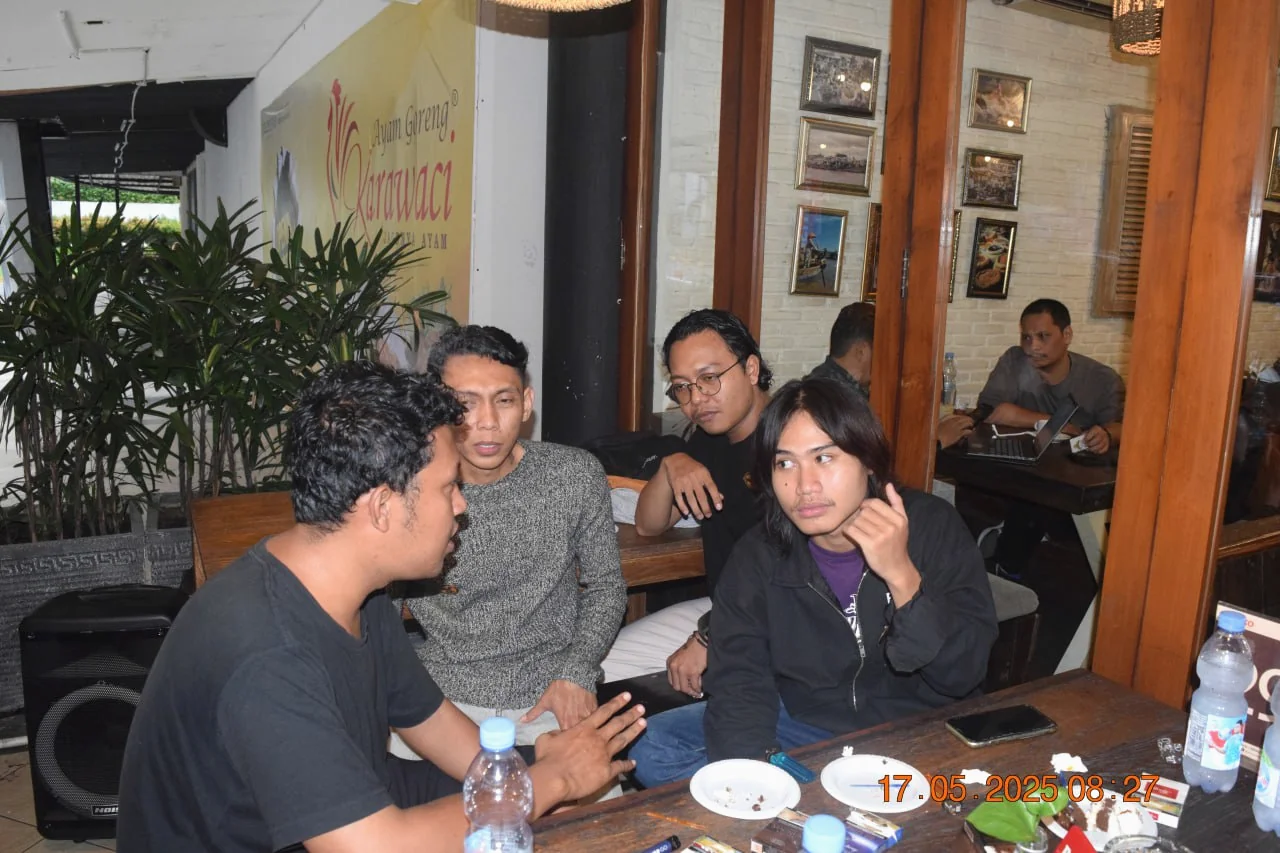 Kreator berdiskusi dalam kegiatan Prommunity