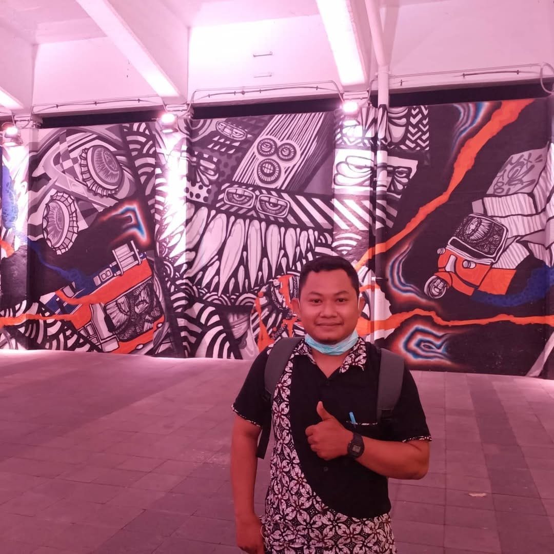 Perjalanan Inspiratif Pro Marzuki: Dari Kuli Bangunan Hingga Manajer Sukses