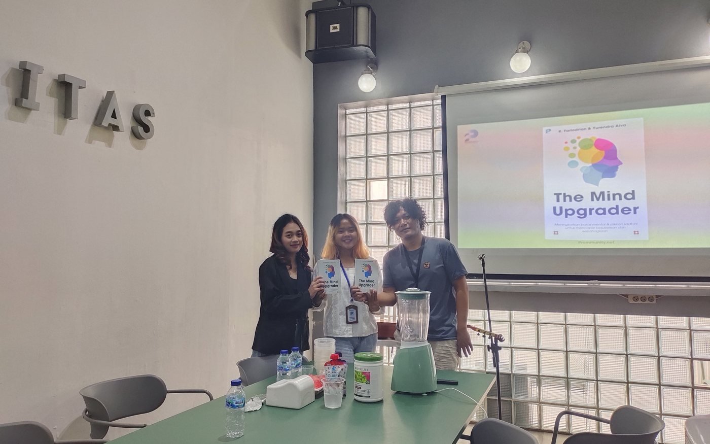 Ruang tindak lanjut kolaborasi founder