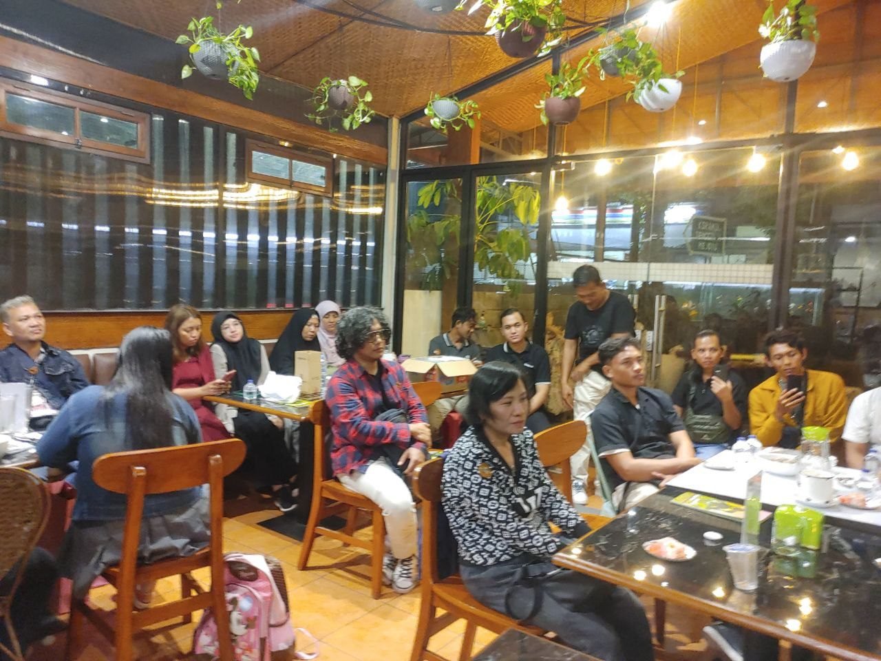Prommunity community support moment